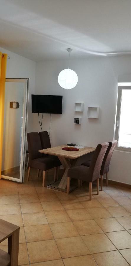 Apartman Stijepcic Χέρτσεγκ Νόβι Εξωτερικό φωτογραφία